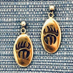 Sterling Silver Bear Claw Pierced Earrings